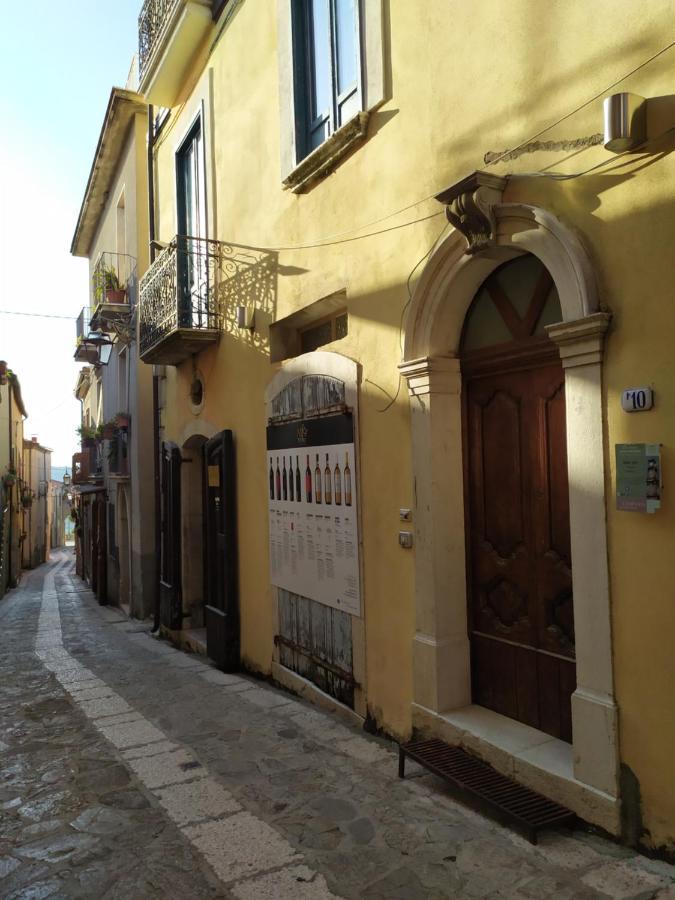 Stanze Don Gesualdo Alloggio Turistico Taurasi Dış mekan fotoğraf