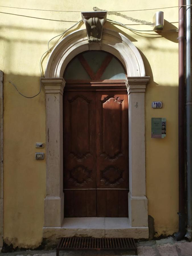Stanze Don Gesualdo Alloggio Turistico Taurasi Dış mekan fotoğraf